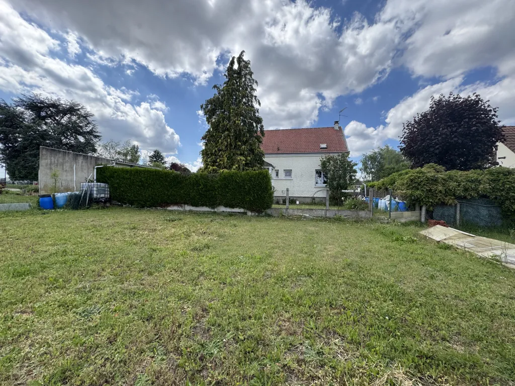 Aed - Charming Old House in Semoy Centre