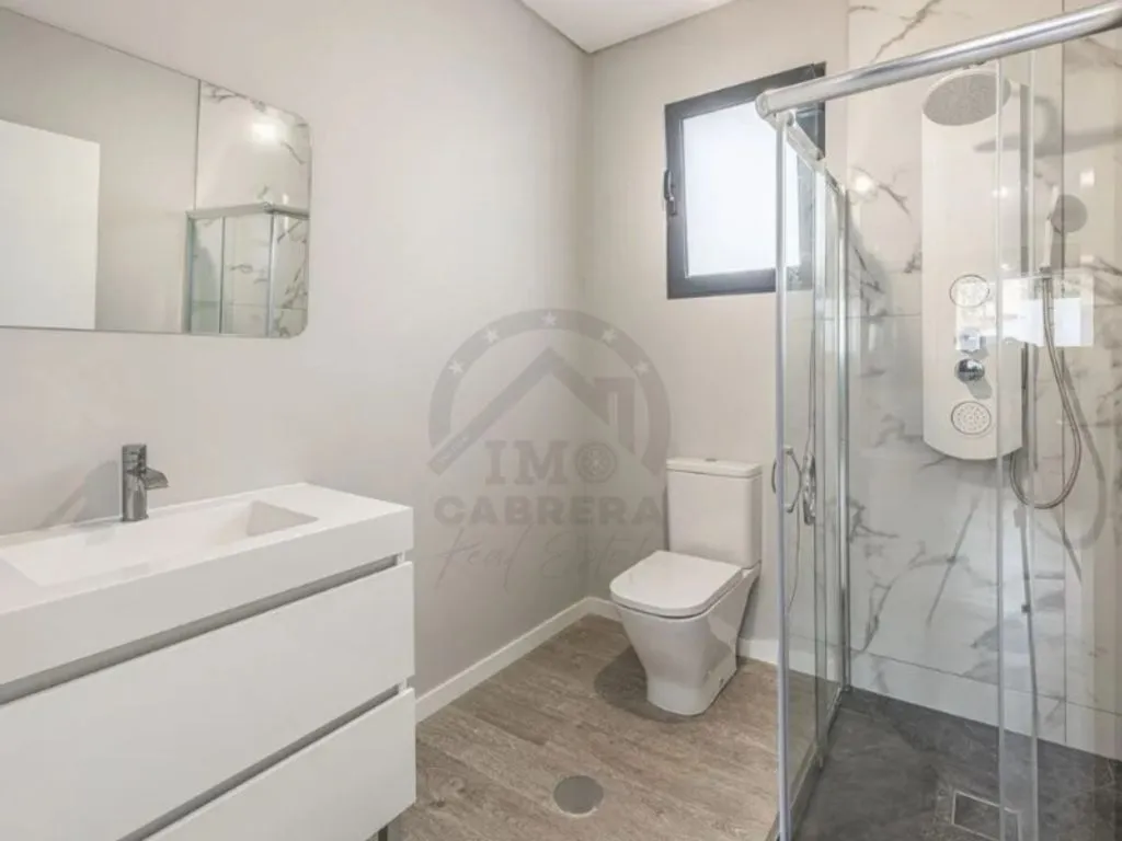 Salles de bain - Modern Semidetached House with Garden in Sao Roque