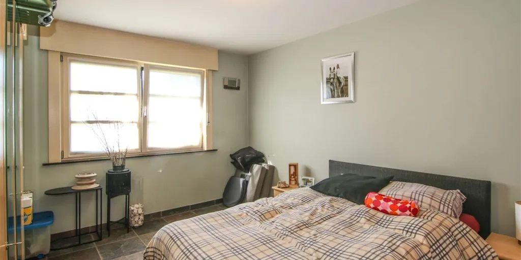 Magamistoad - Ground Floor House with Warehouse in Gullegem