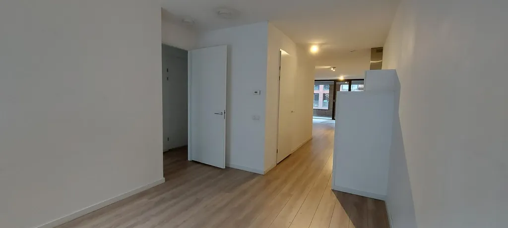 Entrée - Modern Apartment with Balcony near Breda Centraal