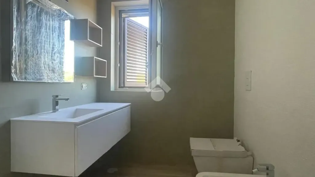 Bagni - Casa indipendente con terrazzo panoramico a San Nicola Manfredi