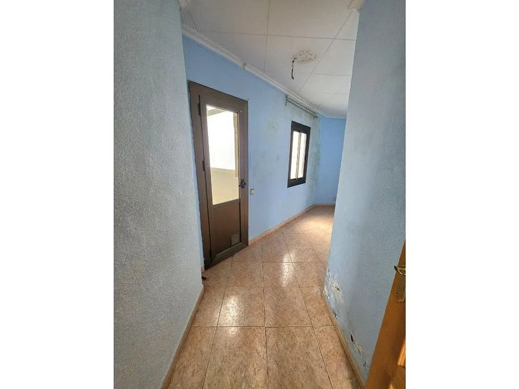 hallway_entrance
