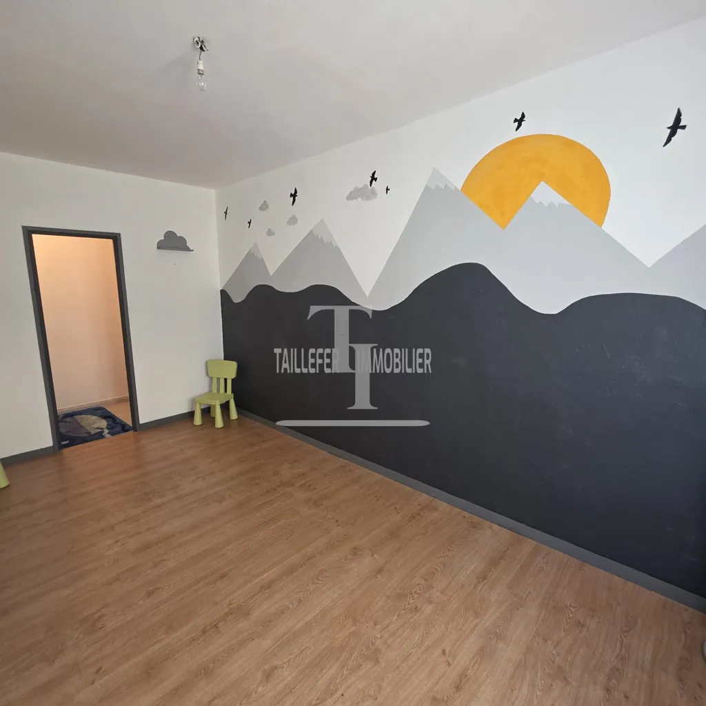 Chambres - Maison Loft Rénovée avec Terrasse à Boulazac