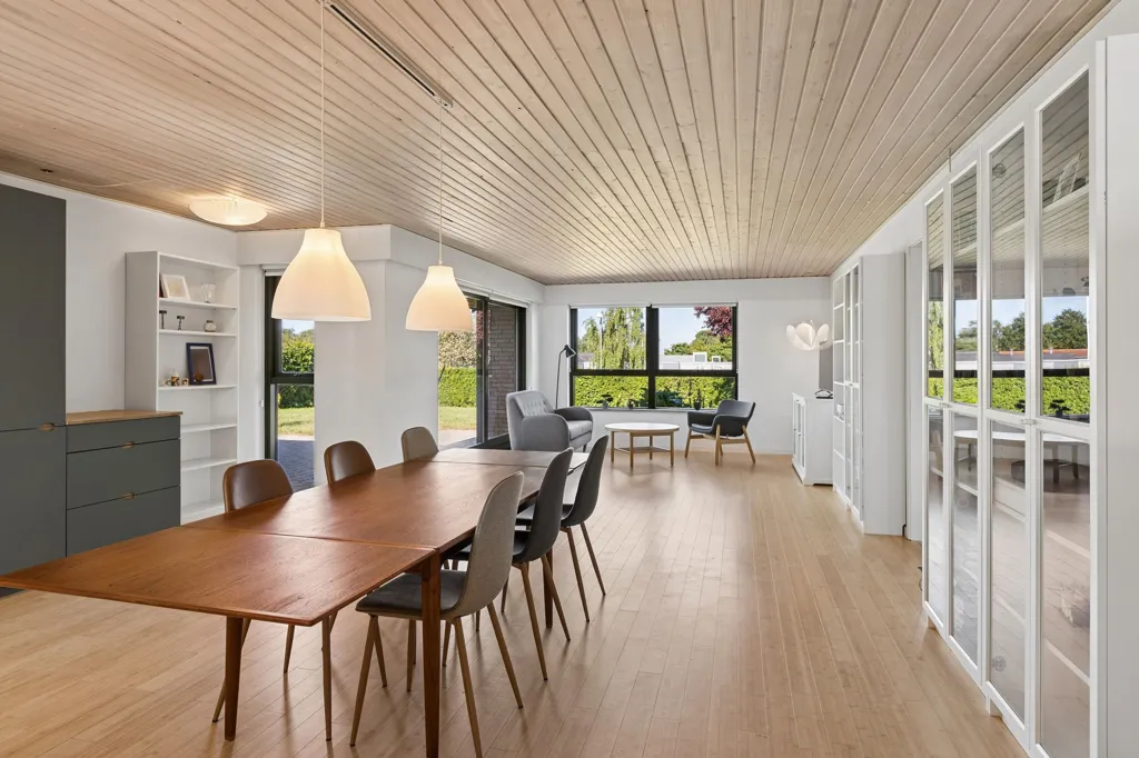 Salle à manger - Detached Villa with Garden in Haslev