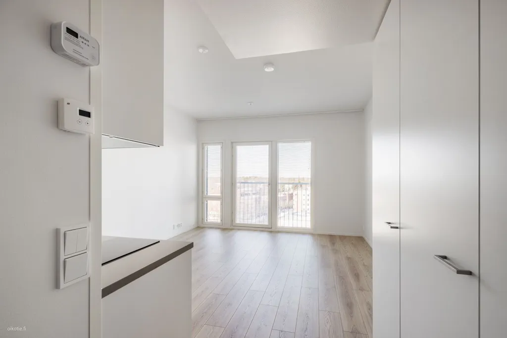 Hallway - Modern Flat with French Balcony in Malmi