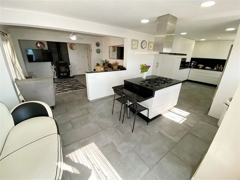 Cuisine - Modern Chalet with Pool and Terrace in Huércal-Overa