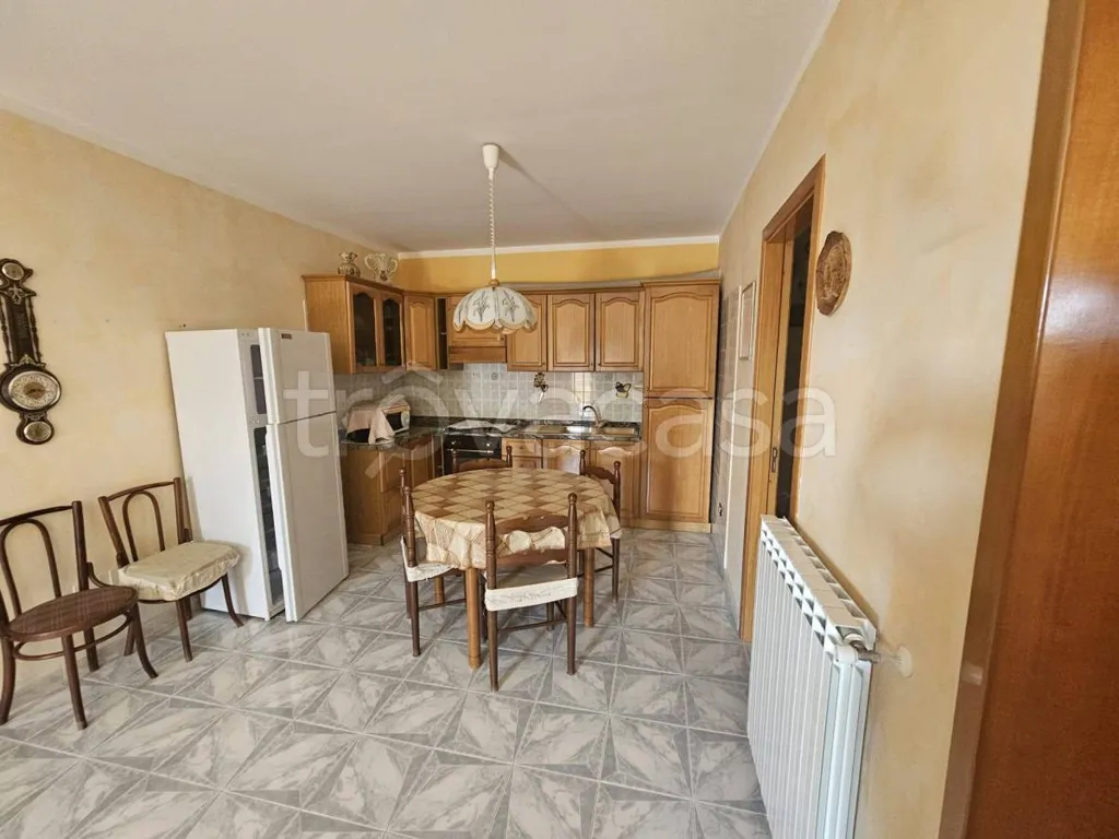 Dining Room - Apartment with Balcony in Vitulazio
