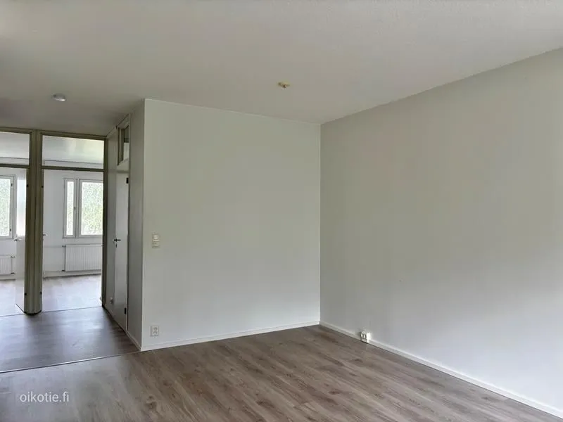 Pièces - Apartment with Garden in Jokiniemi, Vantaa
