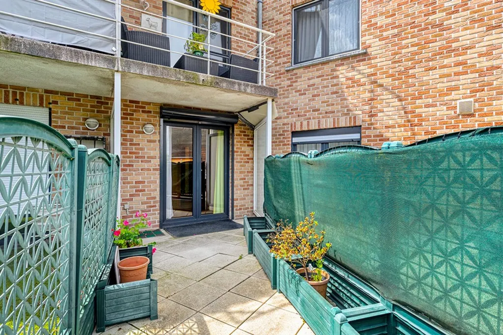 Aed - Accessible 2-Bed Apartment with Garden in Machelen