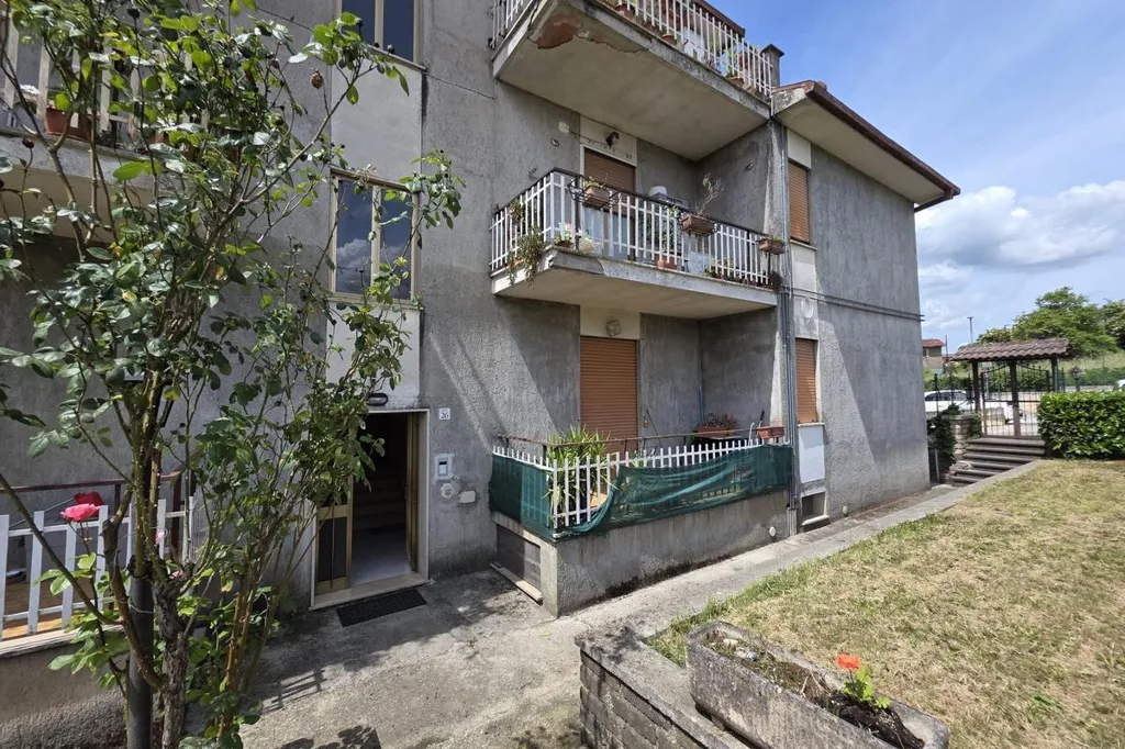 Välivaade - Rustic Apartment with Balcony in Valmontone
