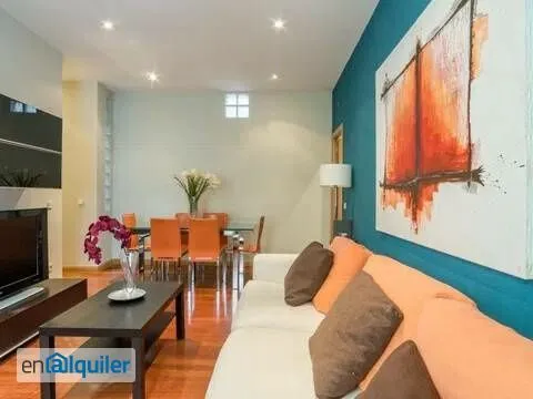 Living Room - Bright Apartment with Balcony in Chueca, Madrid