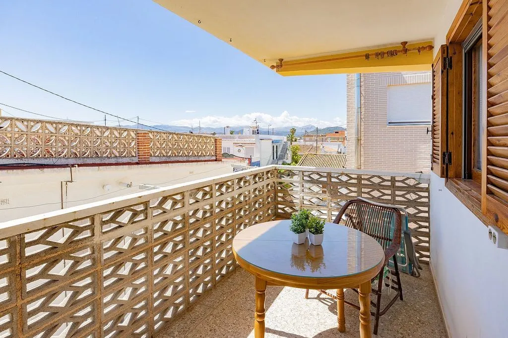 Balcony - Ample Terrace Apartment in Oliva Playa
