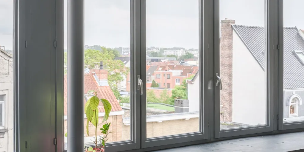 Pièces - Appartement avec Terrasse près du Citadelpark à Gand