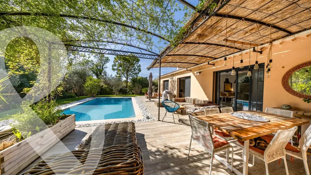 Bassein - Ground Floor House with Pool in Paradou
