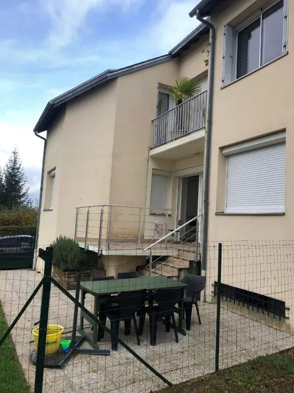 Terrasse - Appartement T4 avec Terrasse à Rignac