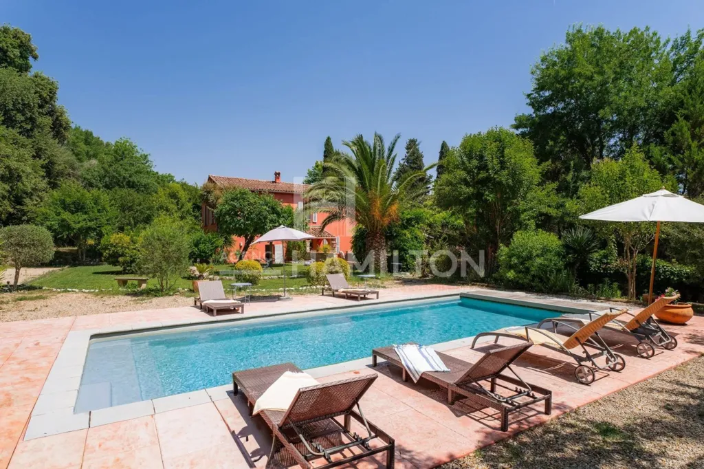 Bassein - Two Villas with Pool near Biot