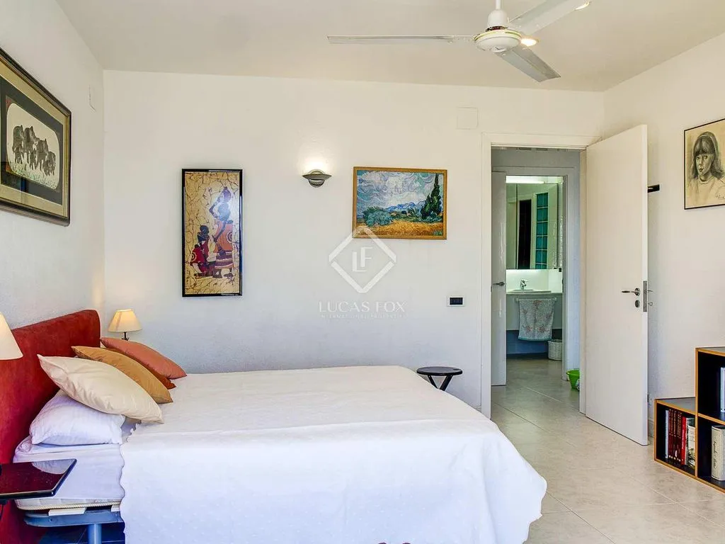 Magamistoad - House with Sea View and Pool in Torredembarra