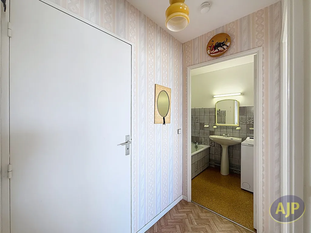Esik - Balcony Flat in Arcachon Centre