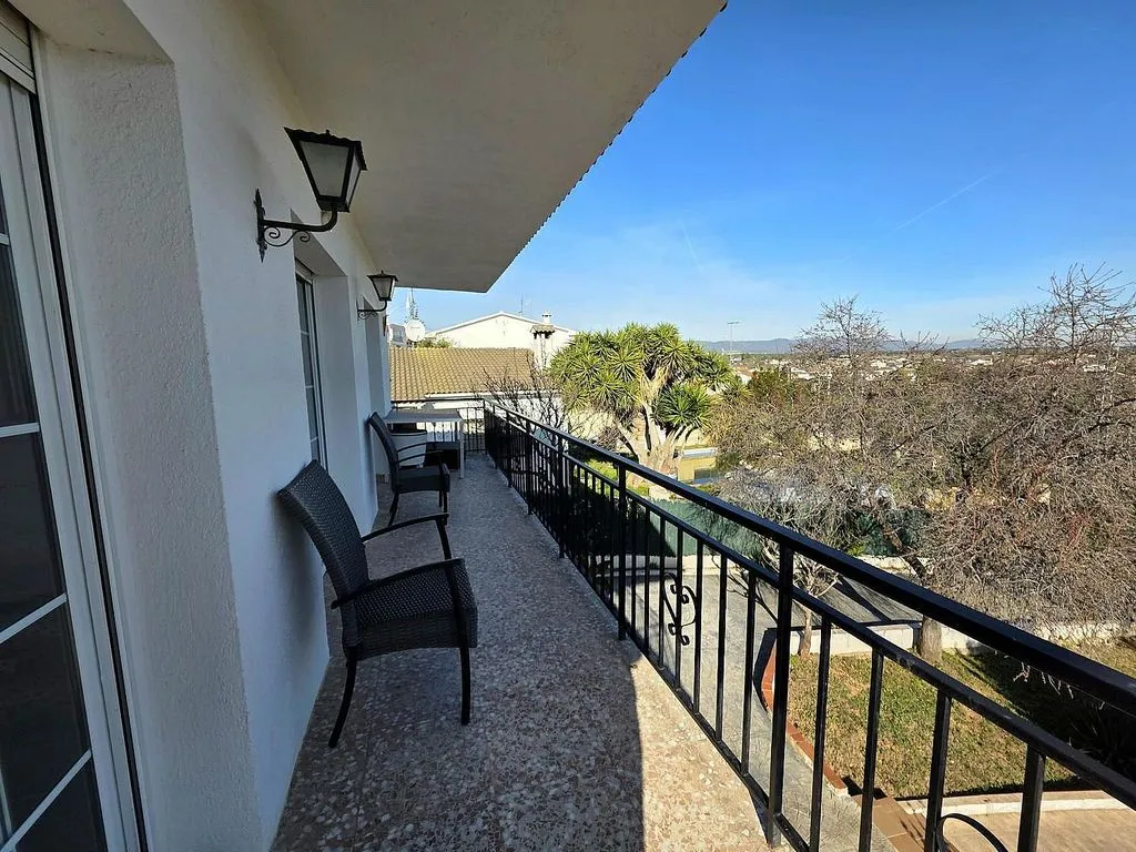 Balcony - Chalet with Pool in Albinyana, Tarragona