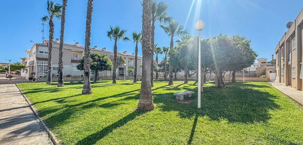 Duplex with Pool in Aguas Nuevas, Torrevieja