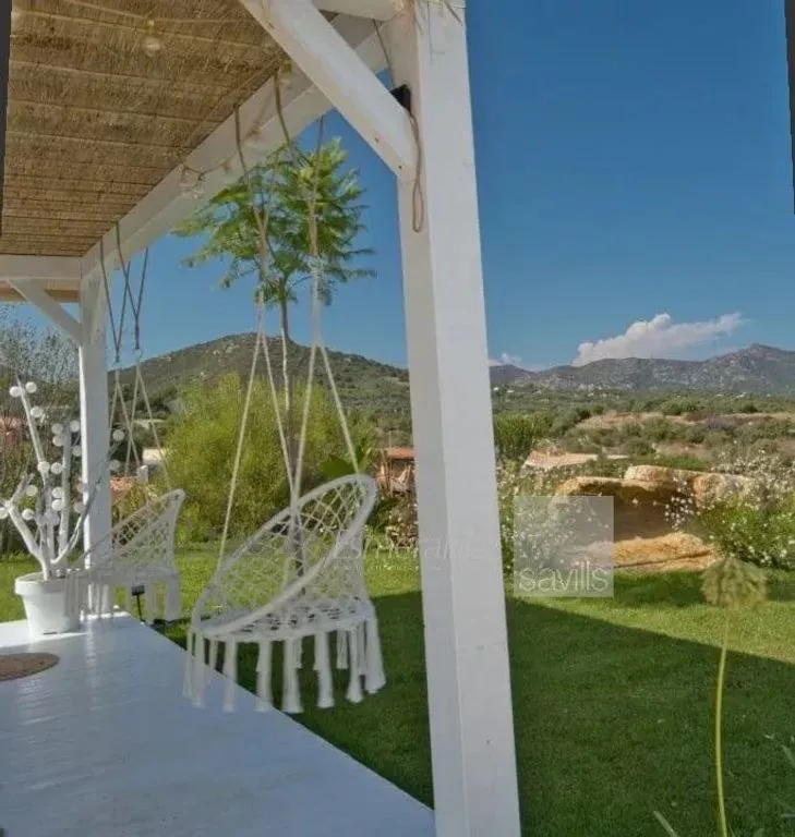 Terrace - Luxury Villa with Sea View in San Teodoro