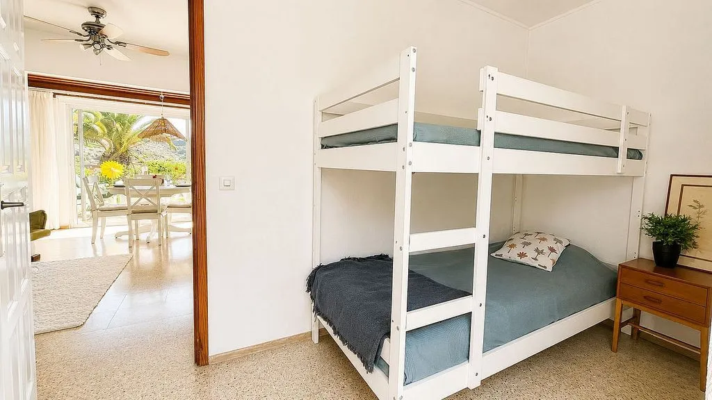 Chambres - Bungalow with Pool and Terrace in Rocas Rojas
