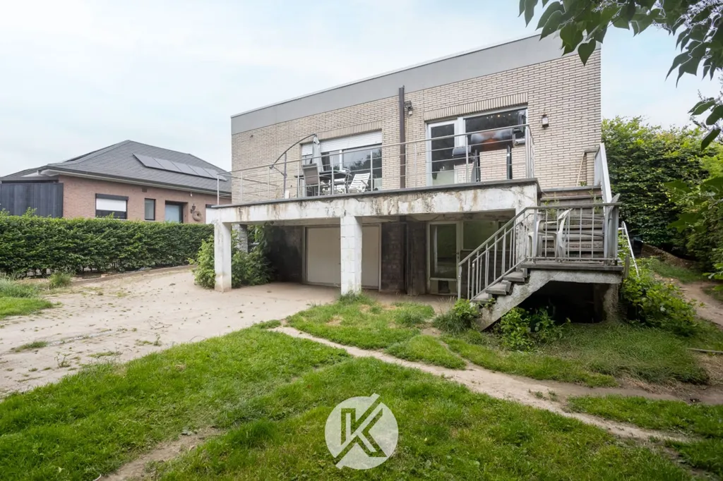 Välivaade - Detached Bungalow with Potential in Lede
