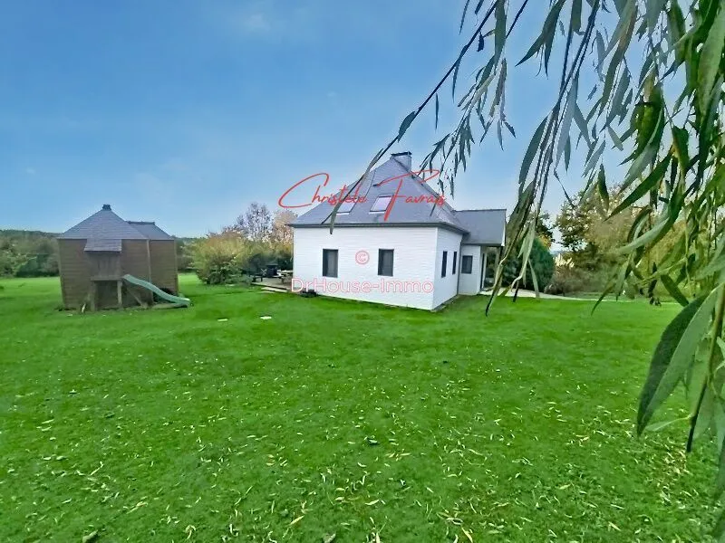 Jardin - Maison à Ossature Bois avec Jacuzzi à Les Loges-Marchis