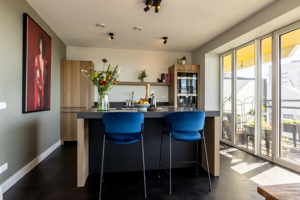 Kitchen - Apartment with Skyline View on 27th Floor in Rotterdam
