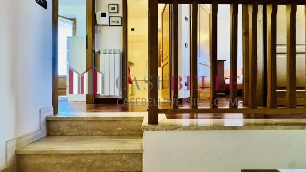 hallway_entrance