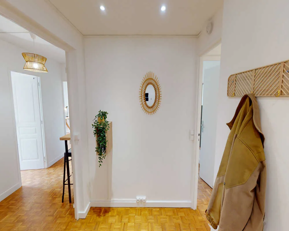 Appartement 5 pièces à Paris