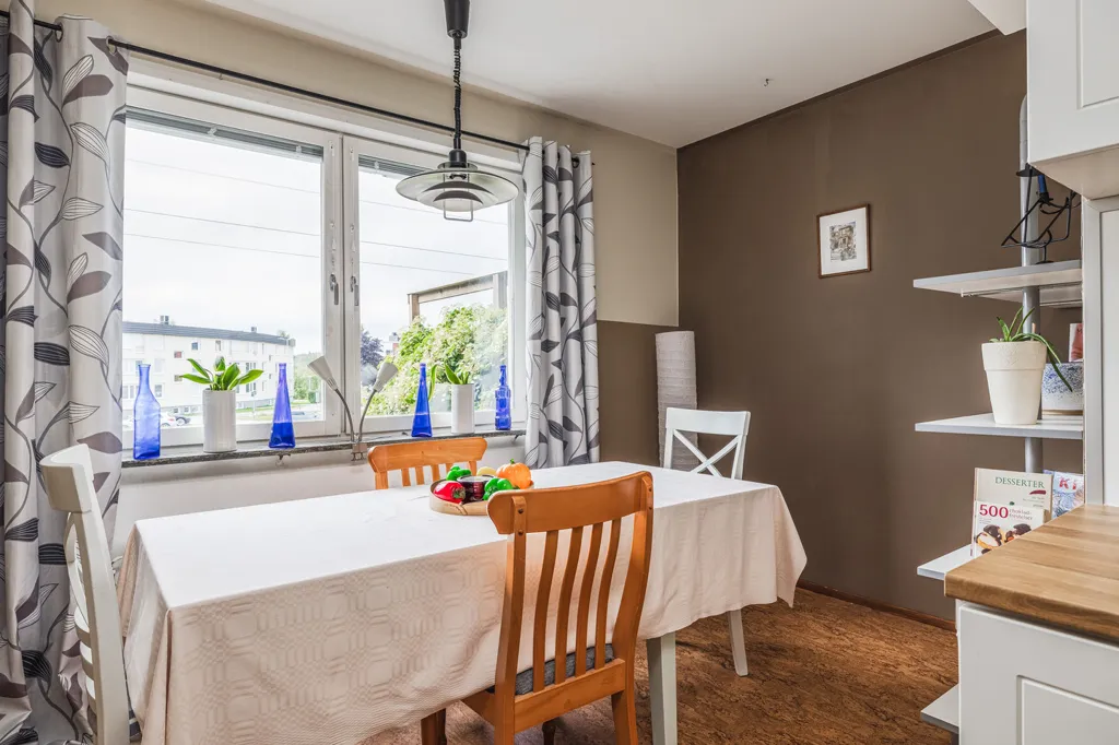 Söögituba - Apartment with Green Terrace in Sundsvall