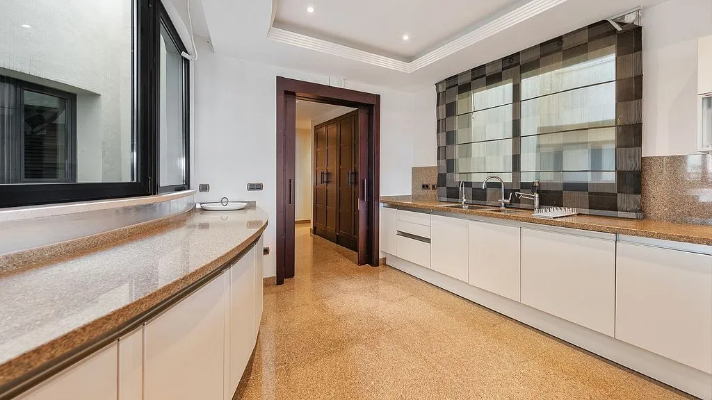Cuisine - Luxury Apartment with Sea View in Puerto Banús