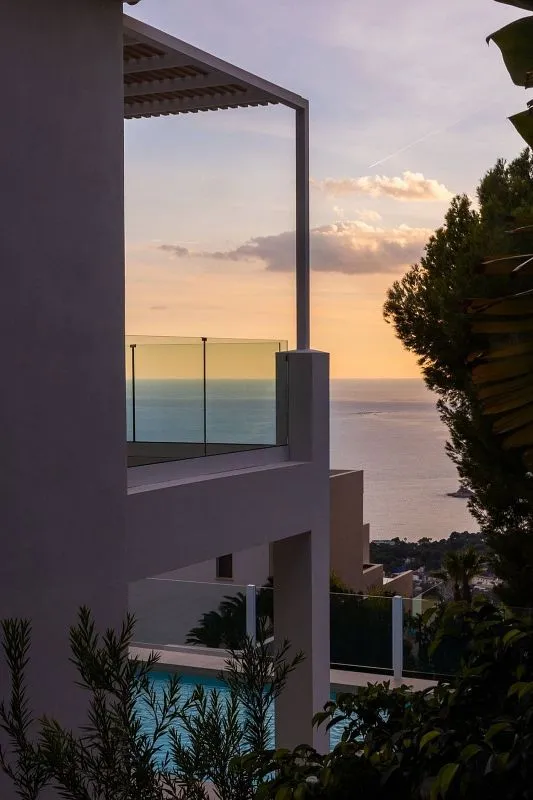 Bassein - Contemporary Villa with Pool in Altea Hills