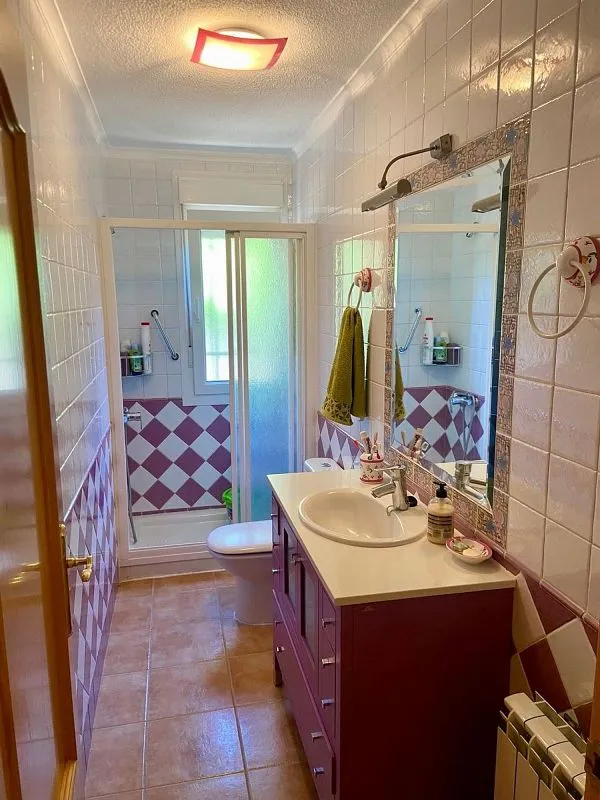 Vannitoad - Chalet with Pool in Miguelturra