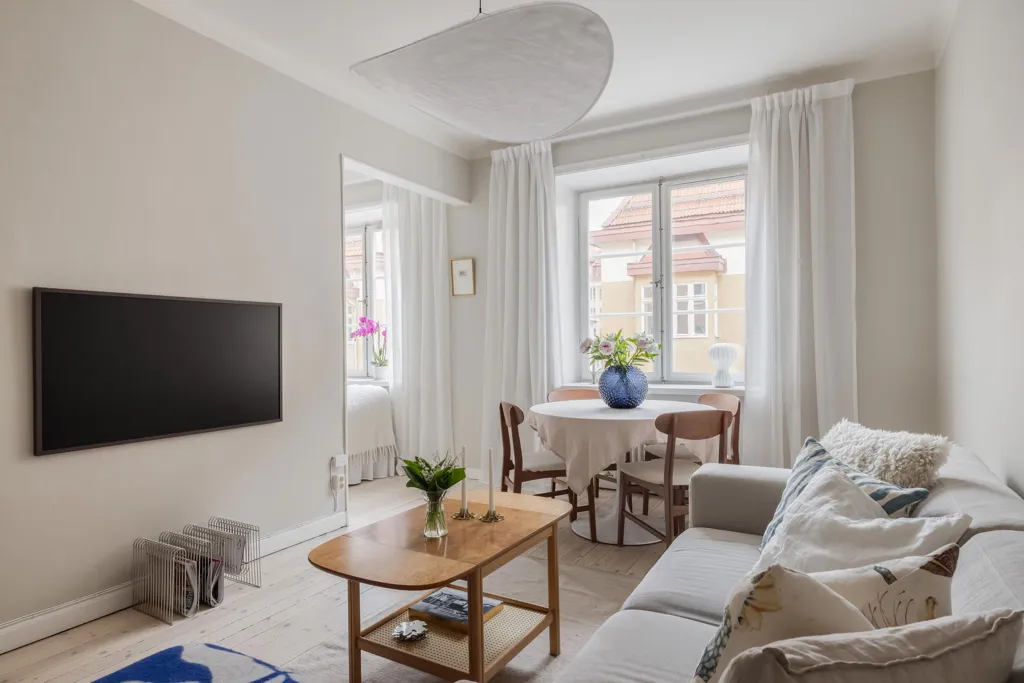Elutuba - Twin-Unit Flat with City Views in Vasastan