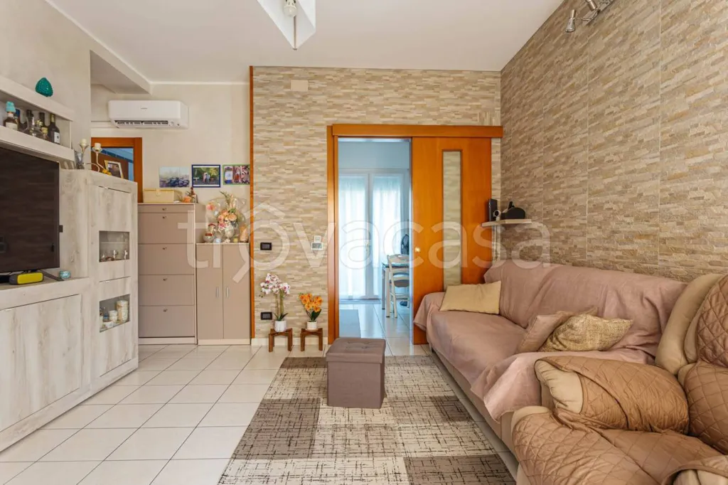 Elutuba - Rustic Apartment with Balcony in Padova