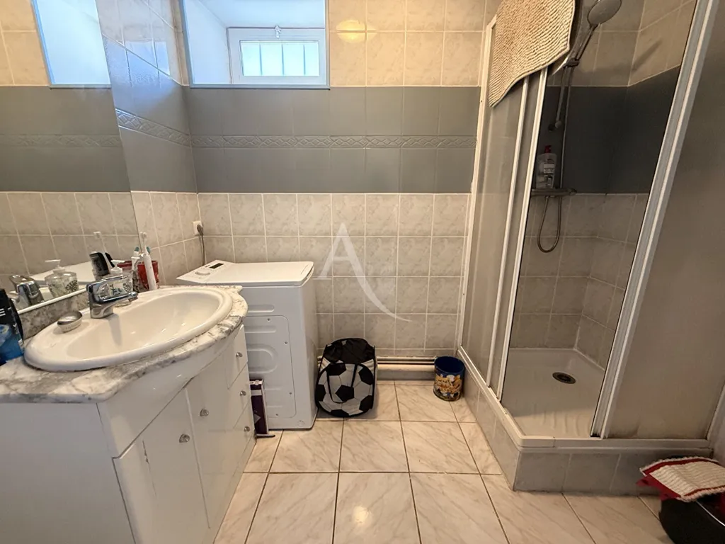 Salles de bain - Appartement Meublé avec Parking à Carcassonne Centre