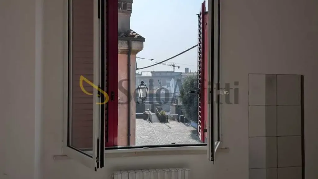 Toad - Armed Trilocale with View in Borgo San Giuliano