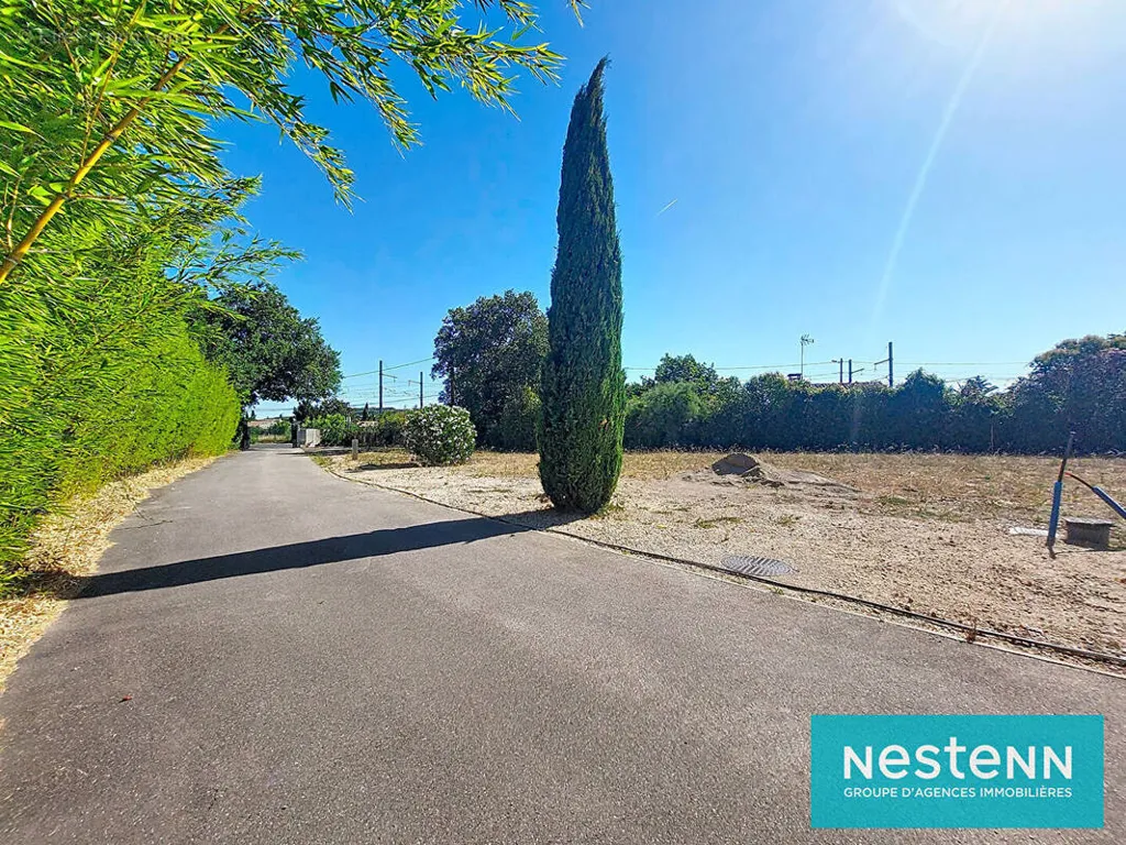 Välivaade - Viabilised Plot with Parking in Istres
