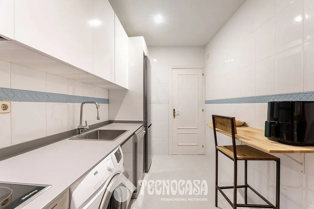 Köök - Modernised Apartment with Garage in Las Rozas