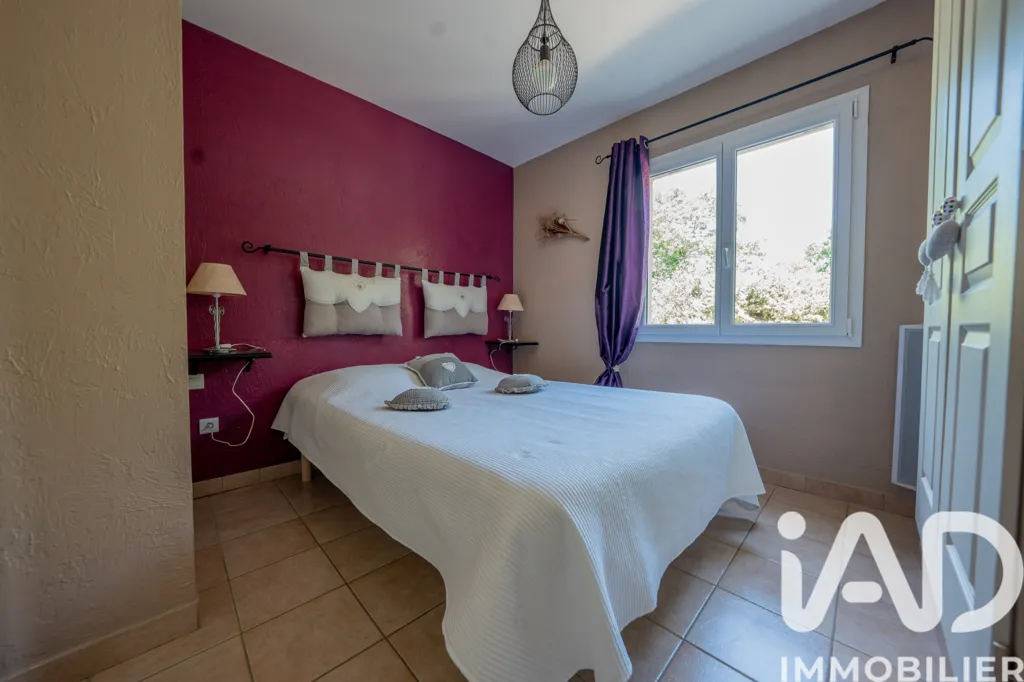 Chambres - Ensemble Immobilier avec Vue à Lagorce
