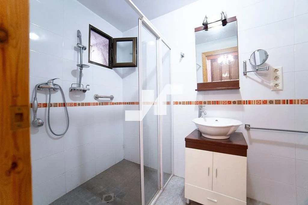 Salles de bain - Historic House with Character in Vila-real