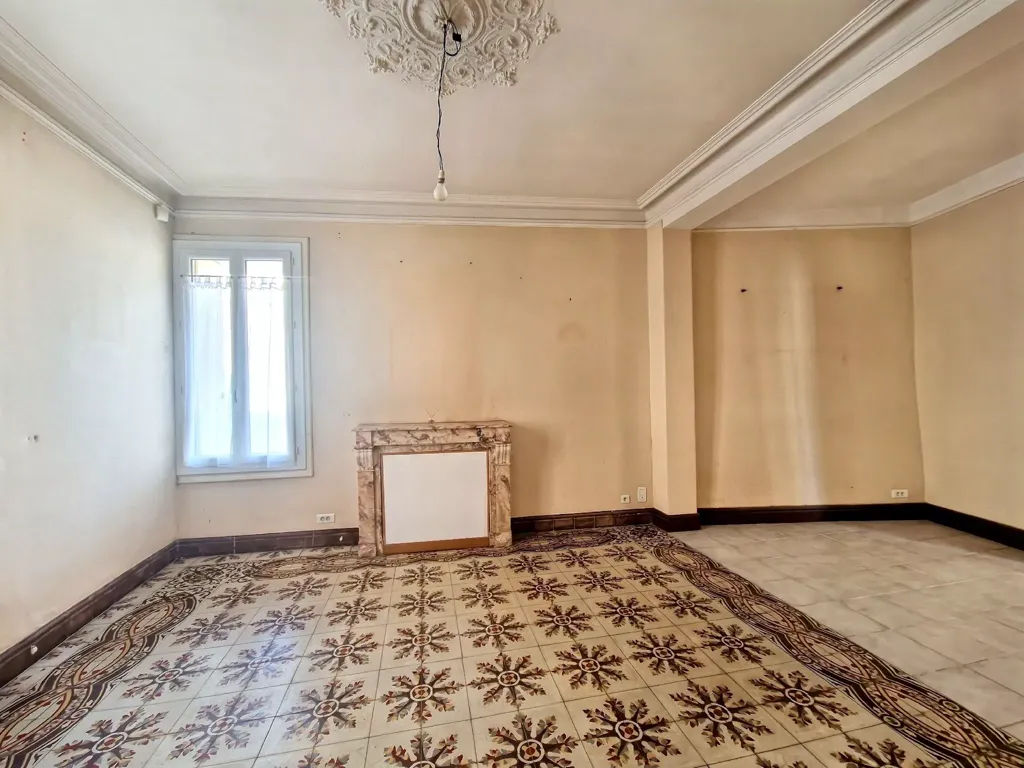 Pièces - Maison de Caractère avec Piscine à Combas