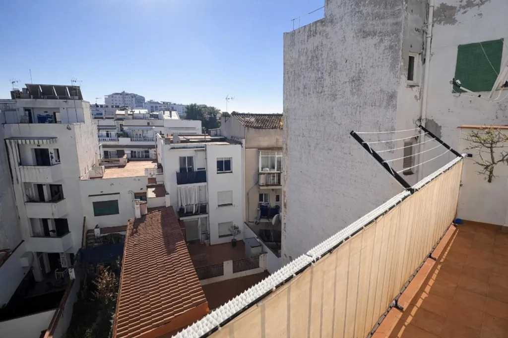 Balcon - Charming Attic with Balcony in Sitges Centre