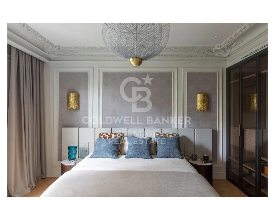 Chambres - Luxury Flat with Historic Charm in Barcelona