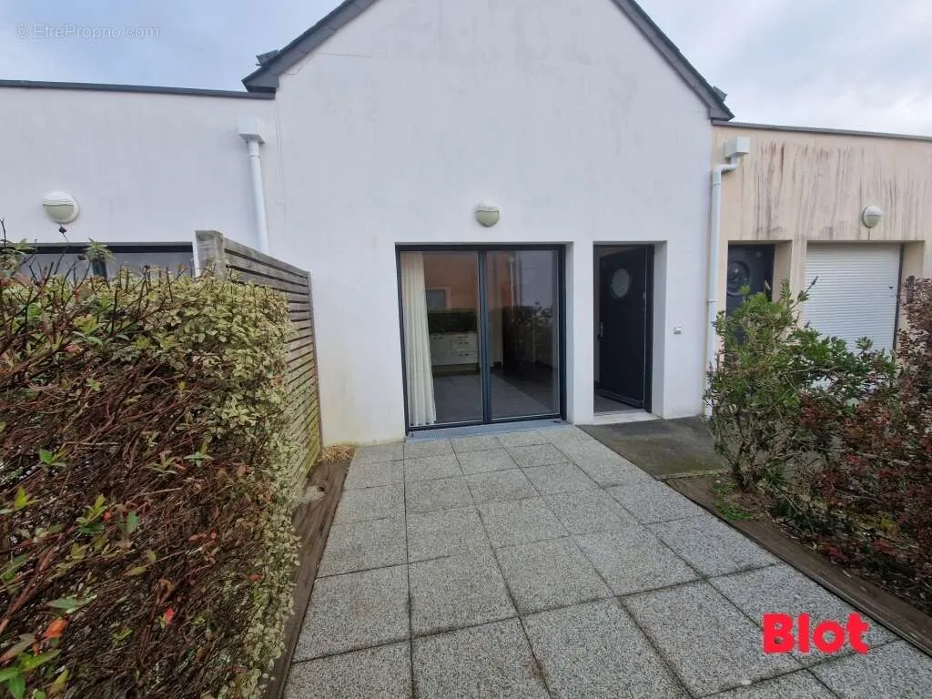 Extérieur - Maison de Plain-Pied avec Parking à Plescop