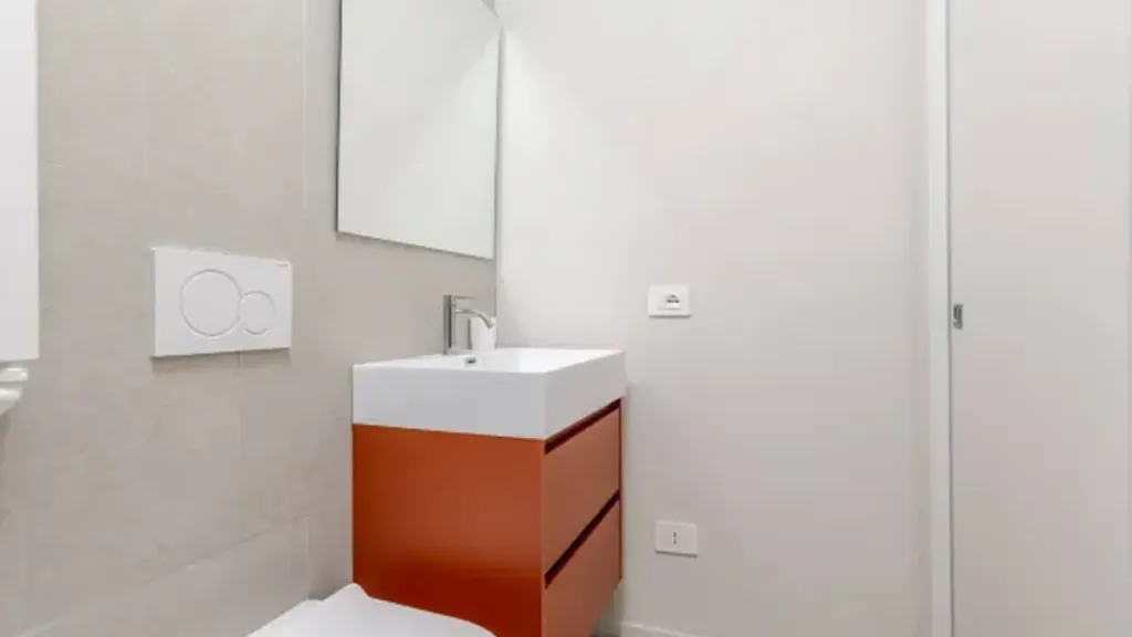 Bagni - Rustic-Style Flat with Balcony in Milan
