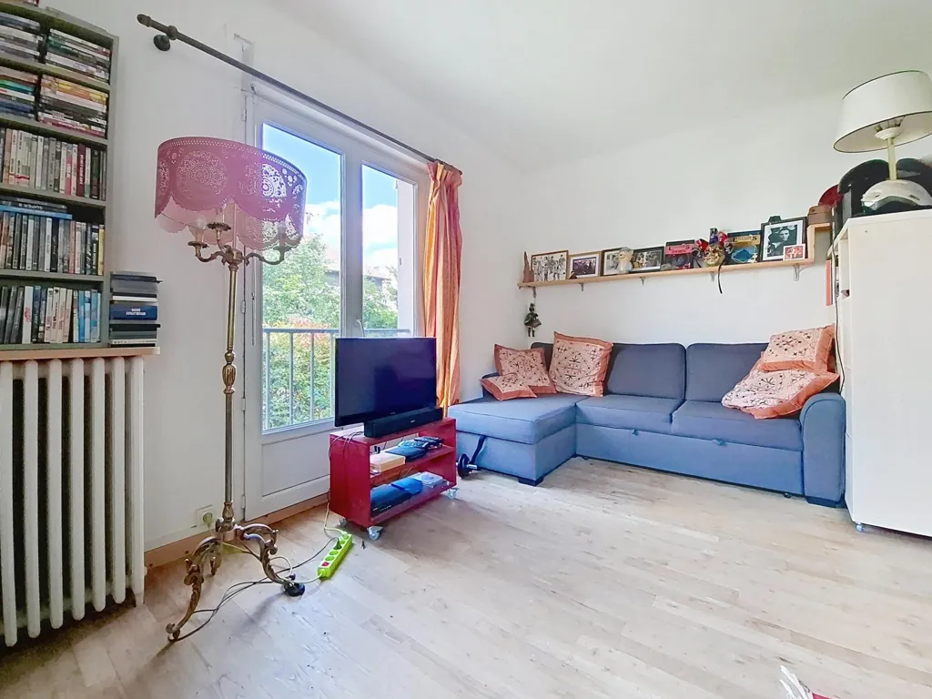 Appartement 2 pièces à NOISY-LE-SEC
