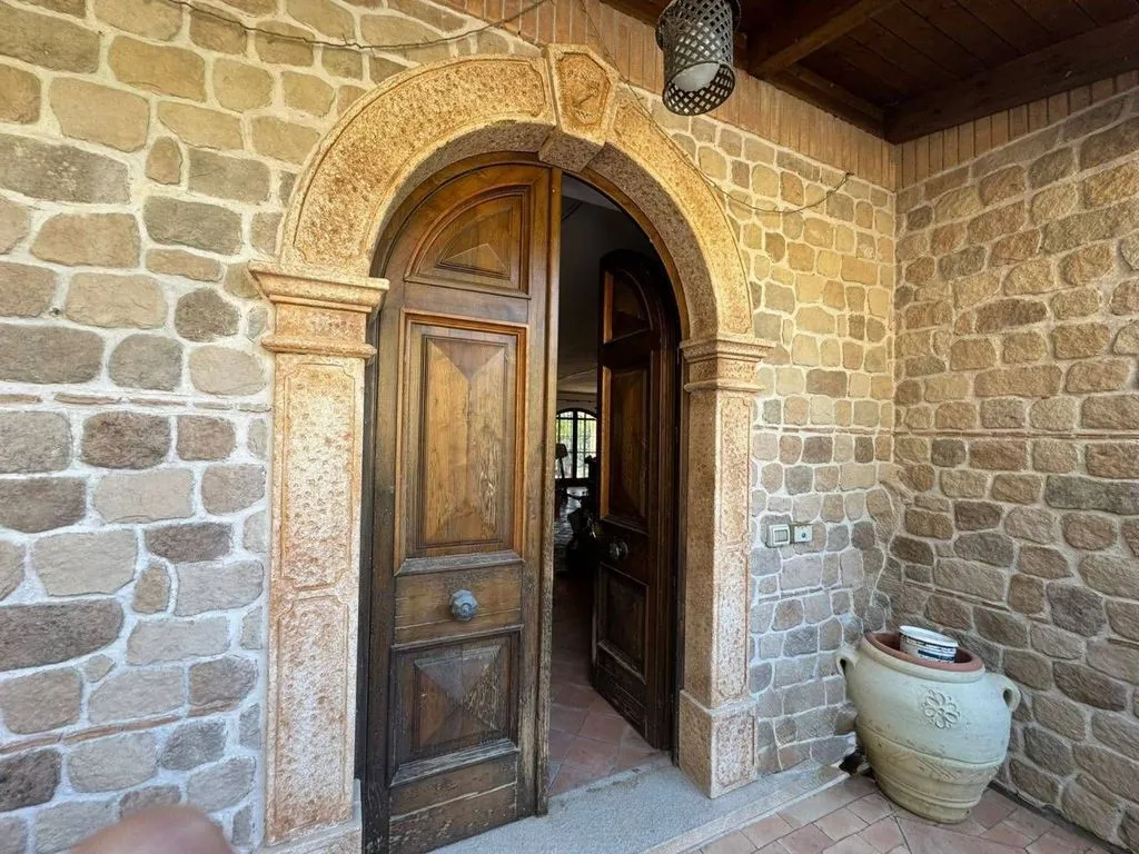 Esik - Luxury Villa with Sea Views in Serramezzana